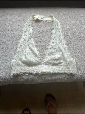 Free People Intimates Lace Halter Bralette in Ivory. Size M. Like New